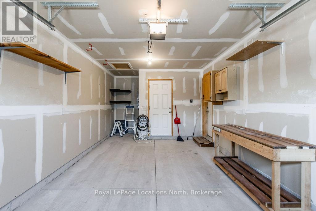 26 Ivy Crescent, Wasaga Beach, Ontario  L9Z 0H8 - Photo 20 - S12297984
