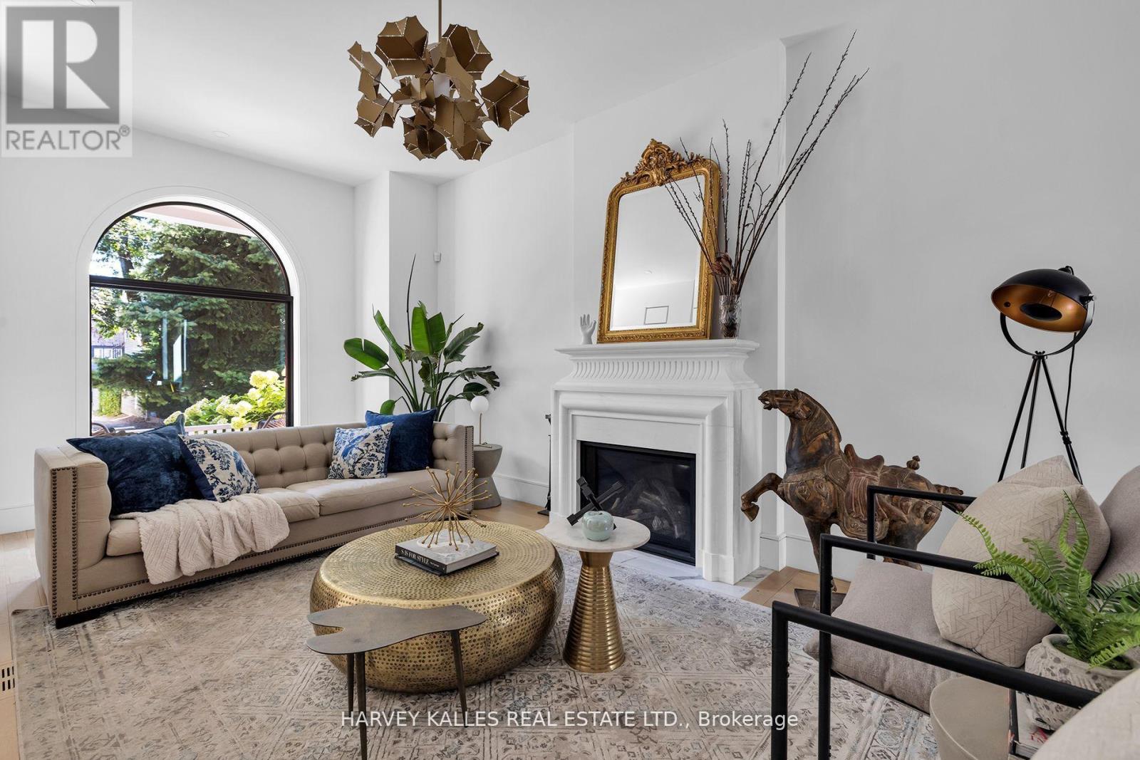 274 Carlton Street, Toronto (Cabbagetown-South St. James Town), Ontario  M5A 2L5 - Photo 4 - C12297796