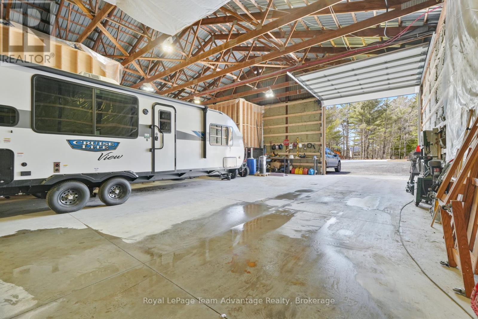 11 Municipal Drive, Mcdougall, Ontario  P2A 2W9 - Photo 8 - X12297901