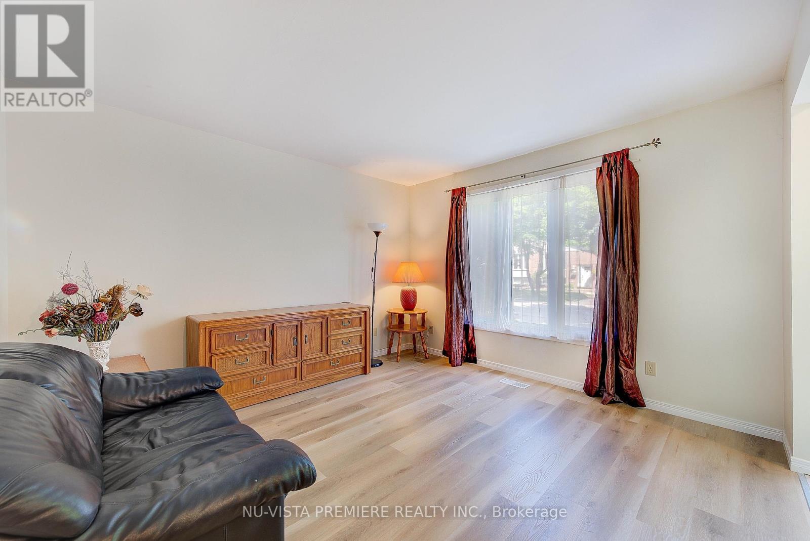 Property at 41 INVERARY ROAD image 5