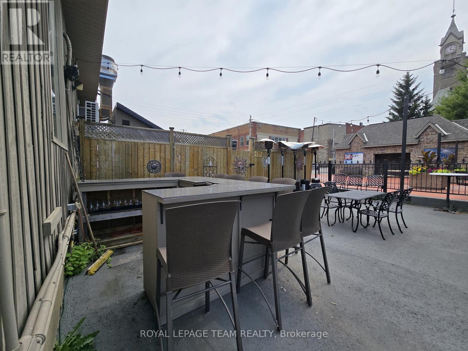 35 Mill Street, Carleton Place, Ontario  K7C 1T8 - Photo 15 - X12297998