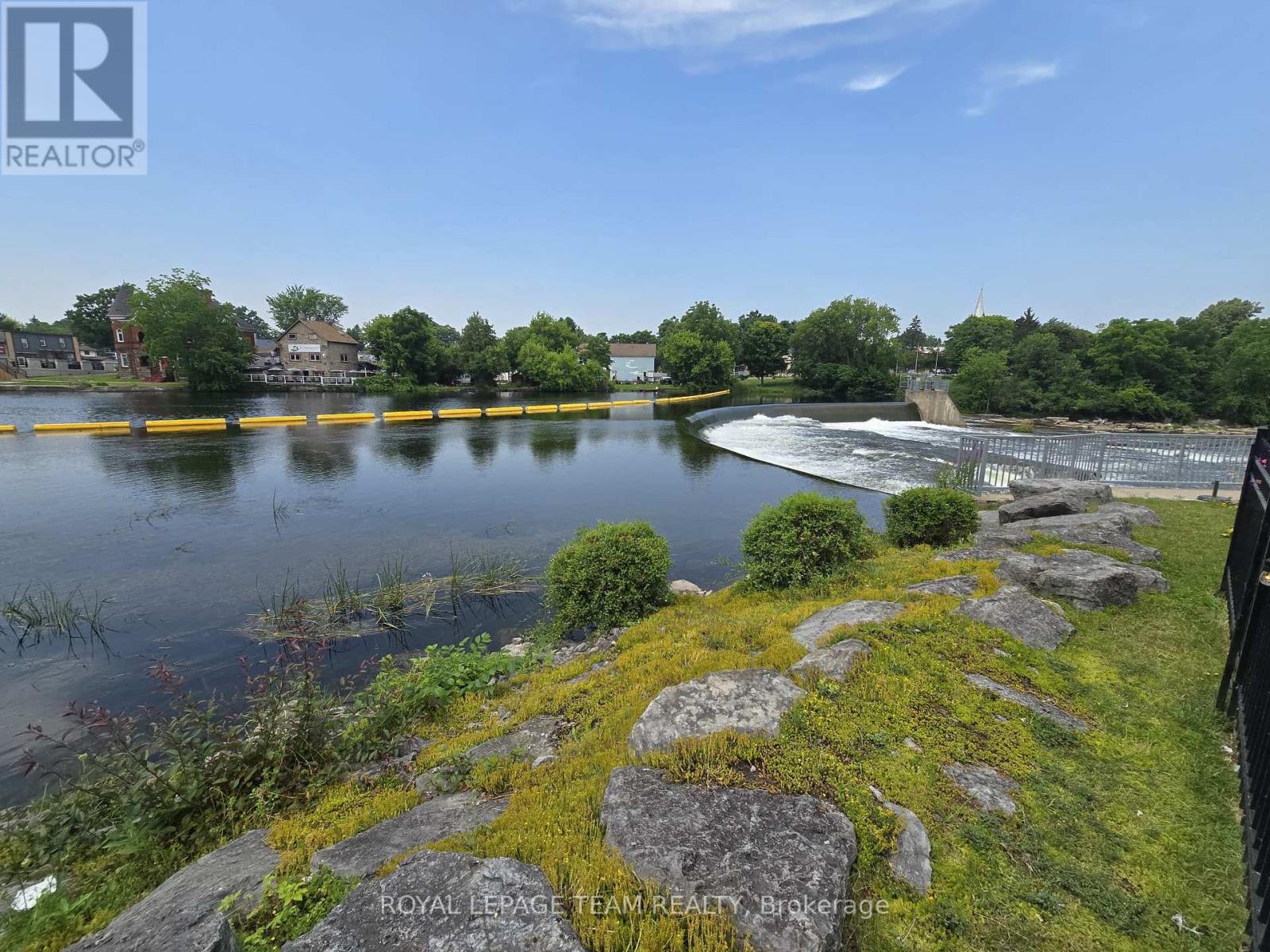 35 Mill Street, Carleton Place, Ontario  K7C 1T8 - Photo 24 - X12297998