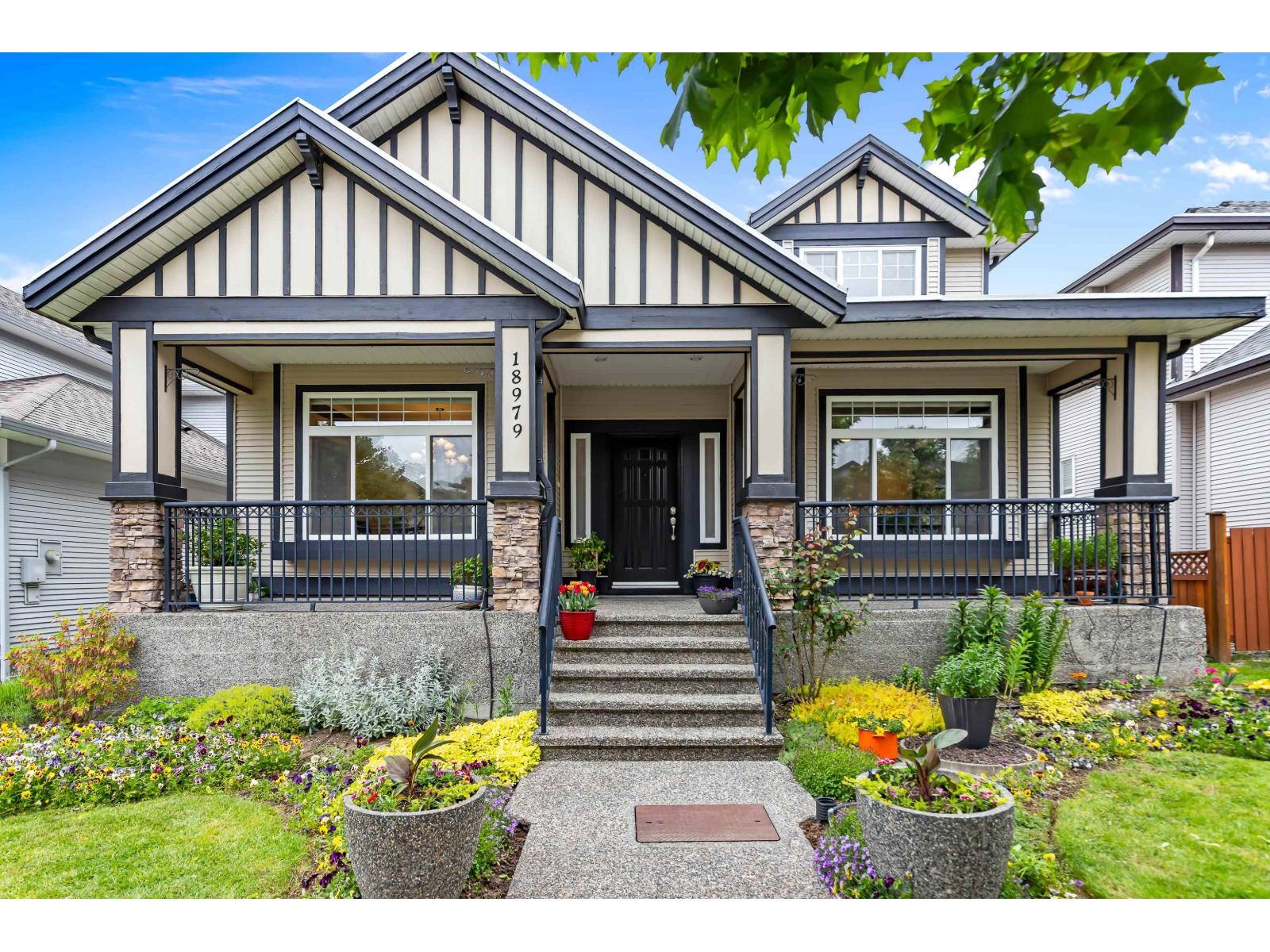 18979 70 Avenue, Surrey, British Columbia  V4N 5K4 - Photo 1 - R3028932