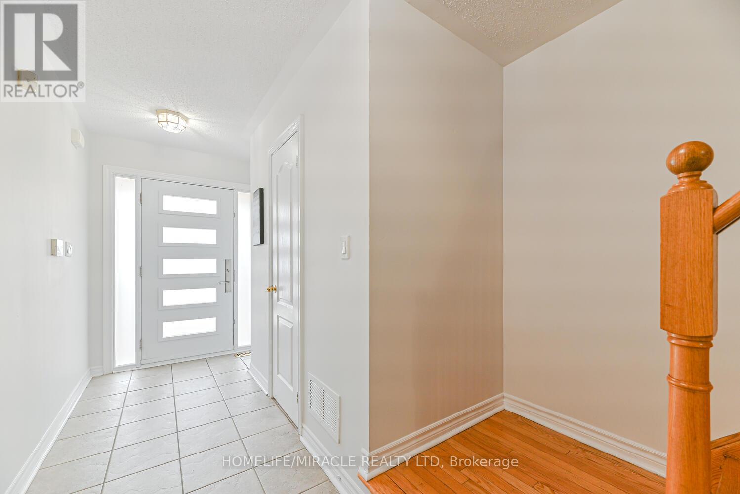 Property at 40 JANDA COURT image 4