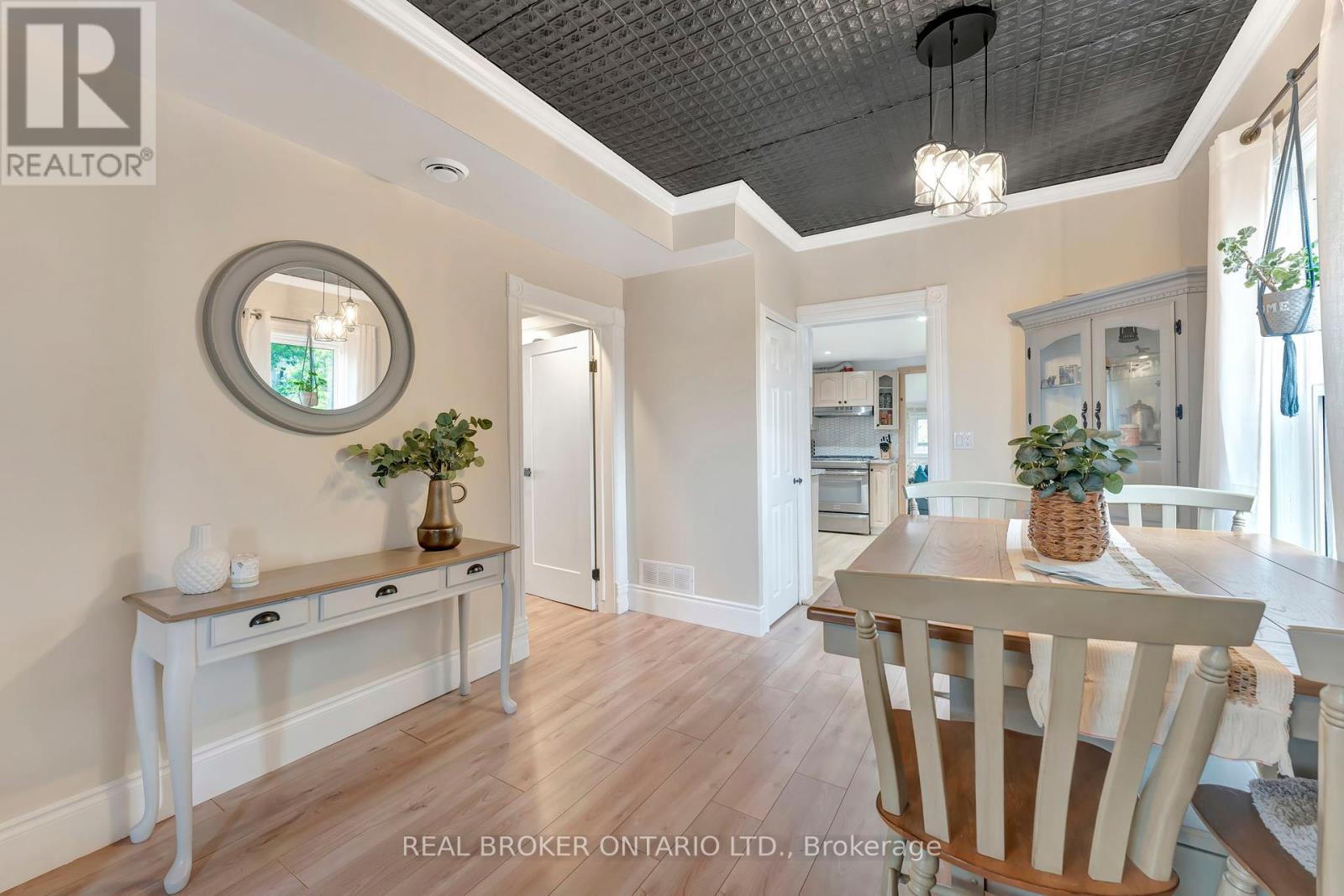 16 John Street, Haldimand, Ontario  N0A 1H0 - Photo 12 - X12297853