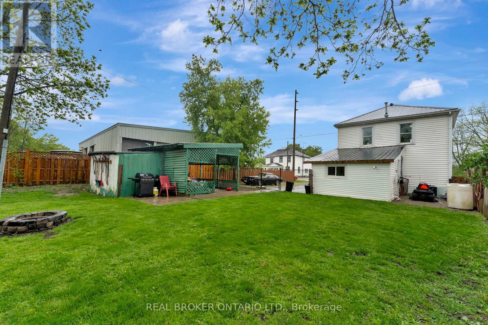 16 John Street, Haldimand, Ontario  N0A 1H0 - Photo 31 - X12297853