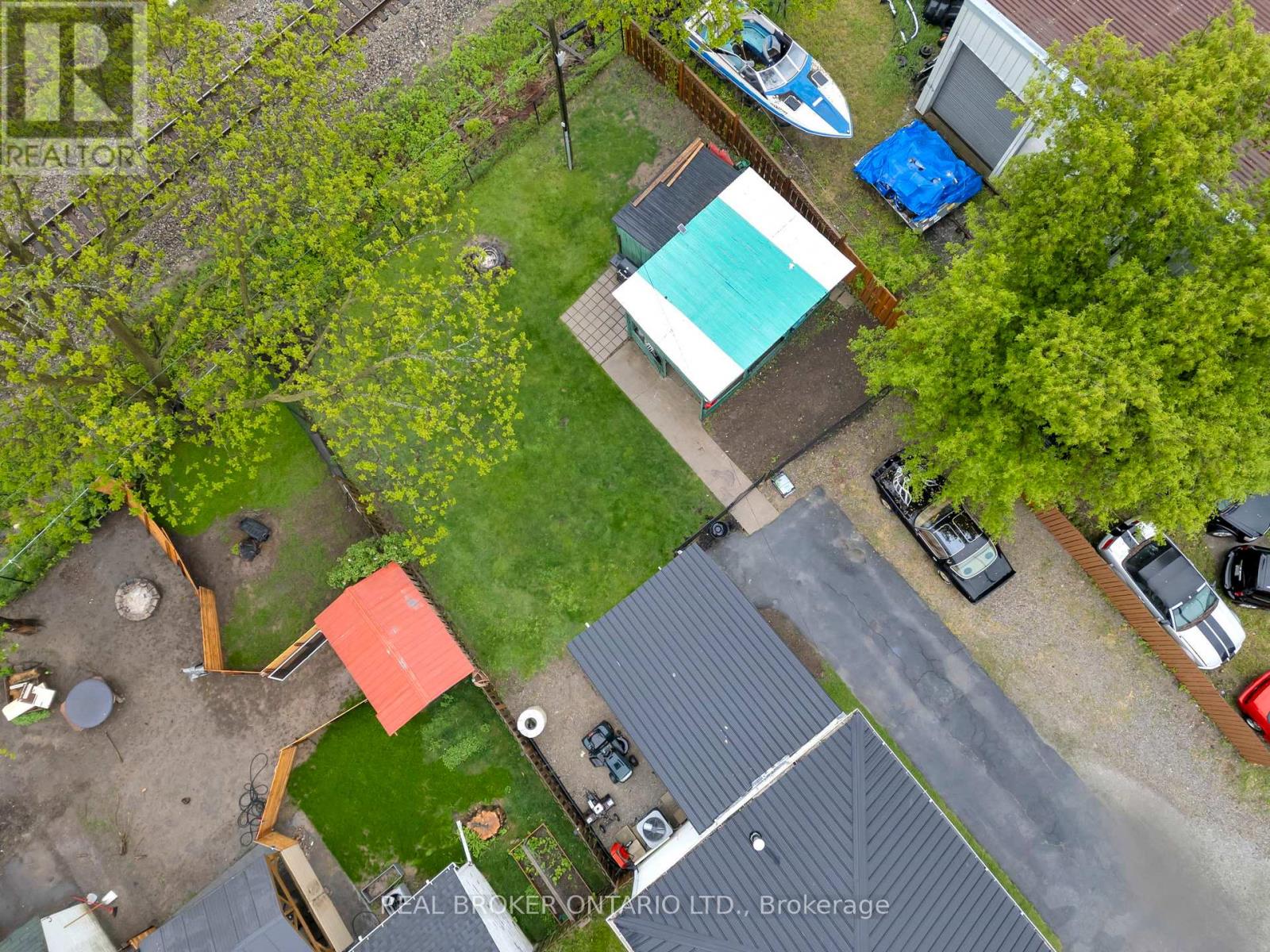 16 John Street, Haldimand, Ontario  N0A 1H0 - Photo 37 - X12297853