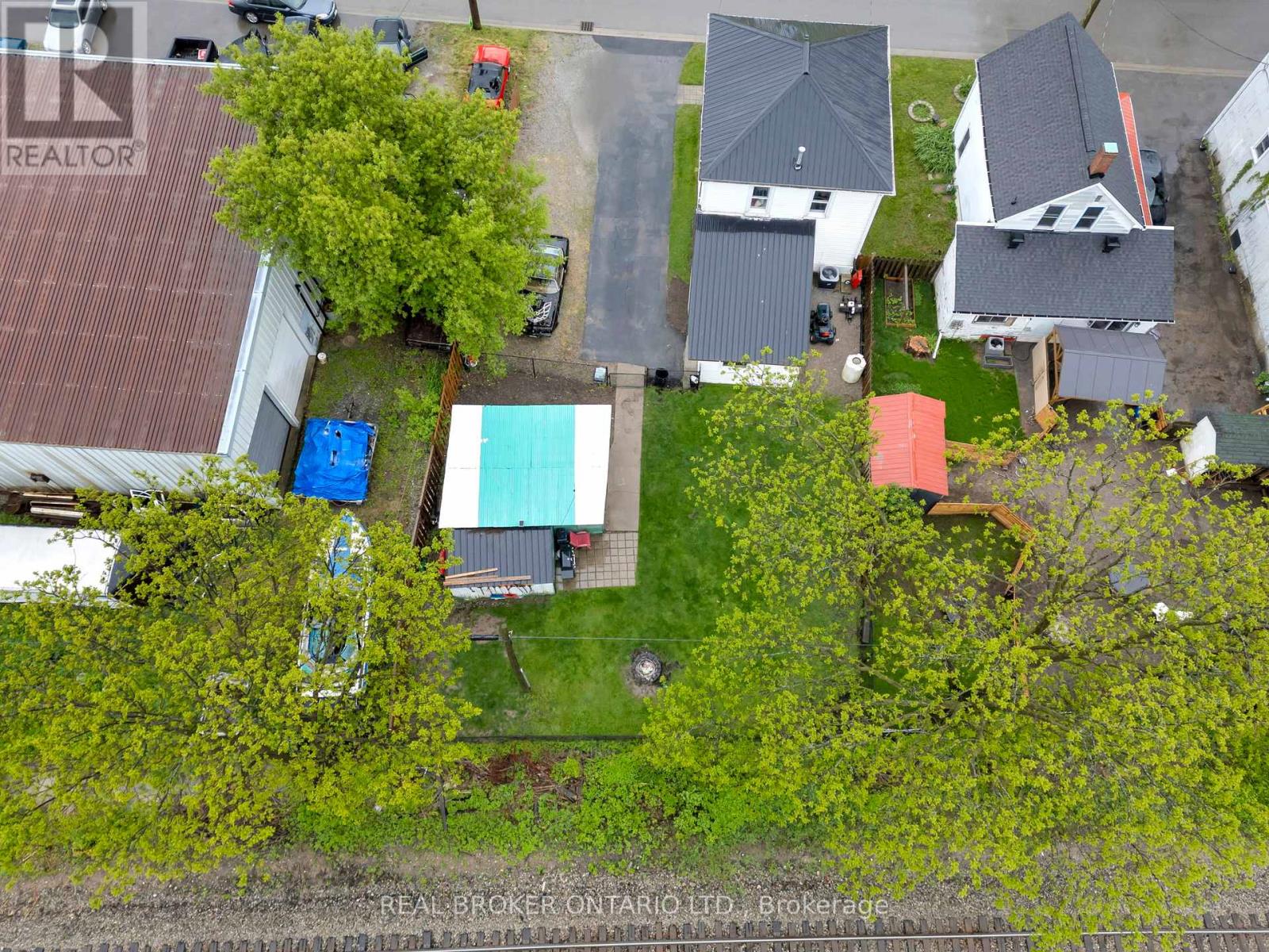 16 John Street, Haldimand, Ontario  N0A 1H0 - Photo 39 - X12297853