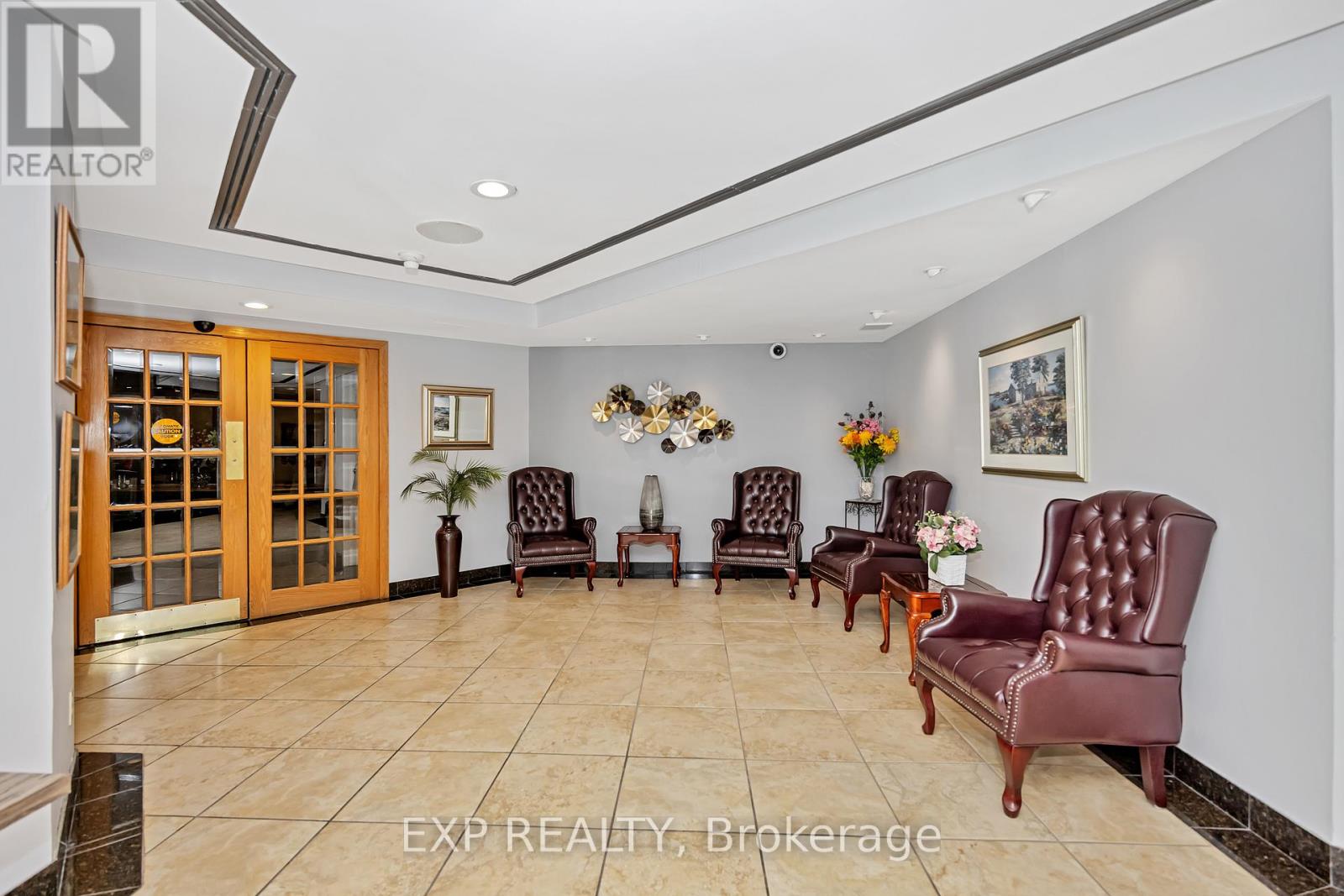 Property at 712 - 80 SANDCASTLE DRIVE image 4