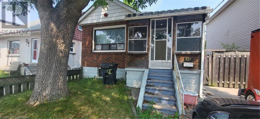 Property at 127 SIXTEENTH Street image 3