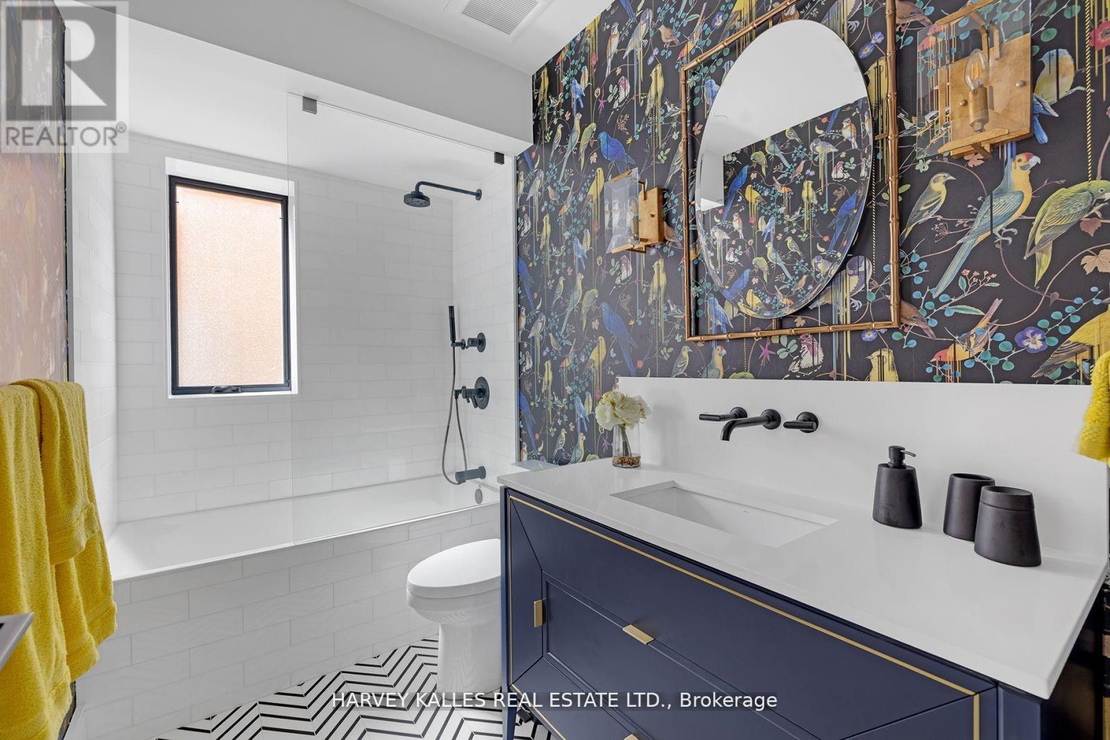 274 Carlton Street, Toronto (Cabbagetown-South St. James Town), Ontario  M5A 2L5 - Photo 18 - C12297954