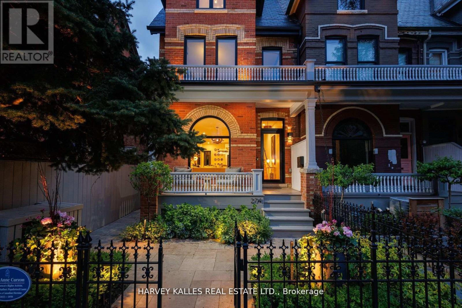 Property at 274 CARLTON STREET image 2