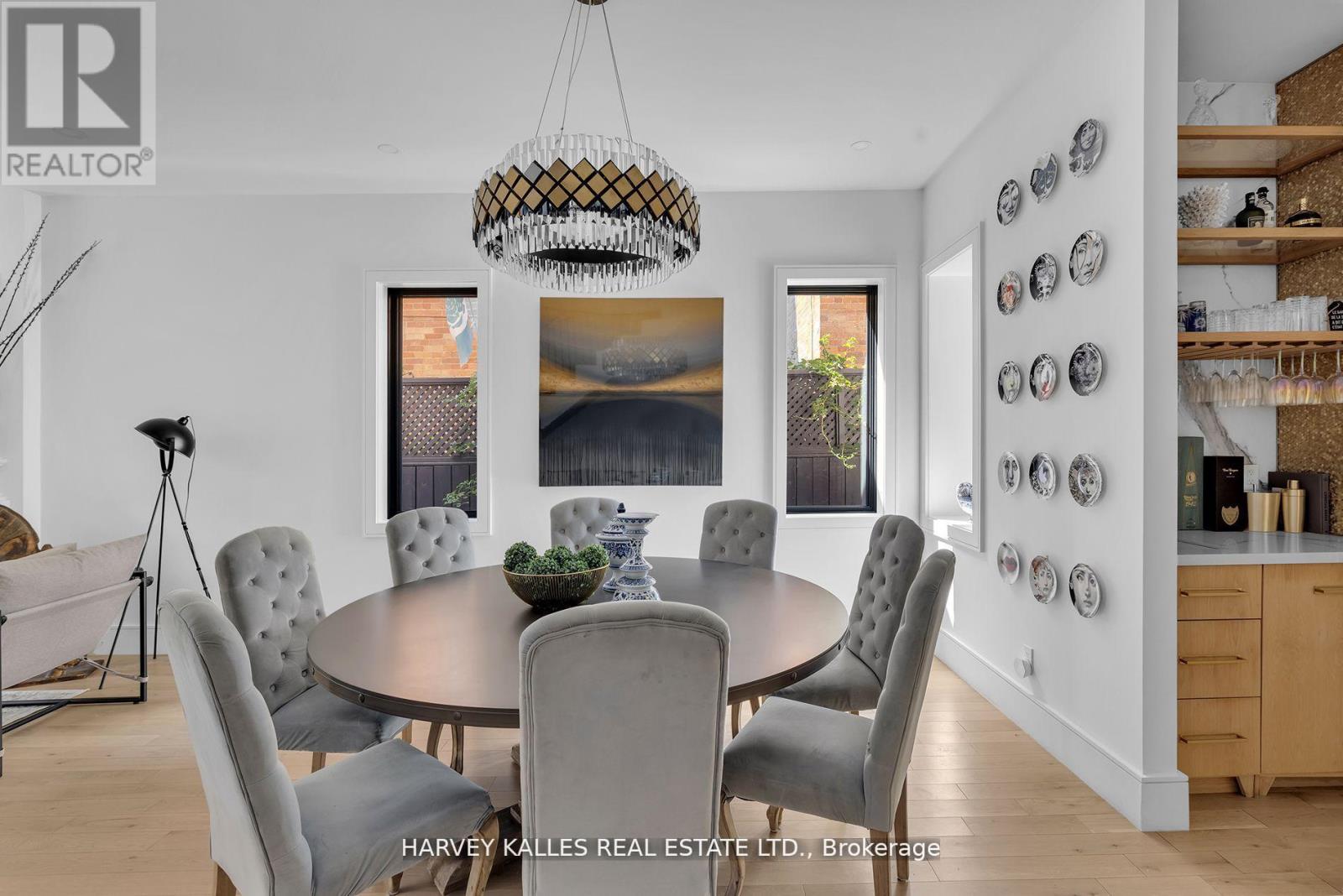 274 Carlton Street, Toronto (Cabbagetown-South St. James Town), Ontario  M5A 2L5 - Photo 8 - C12297954