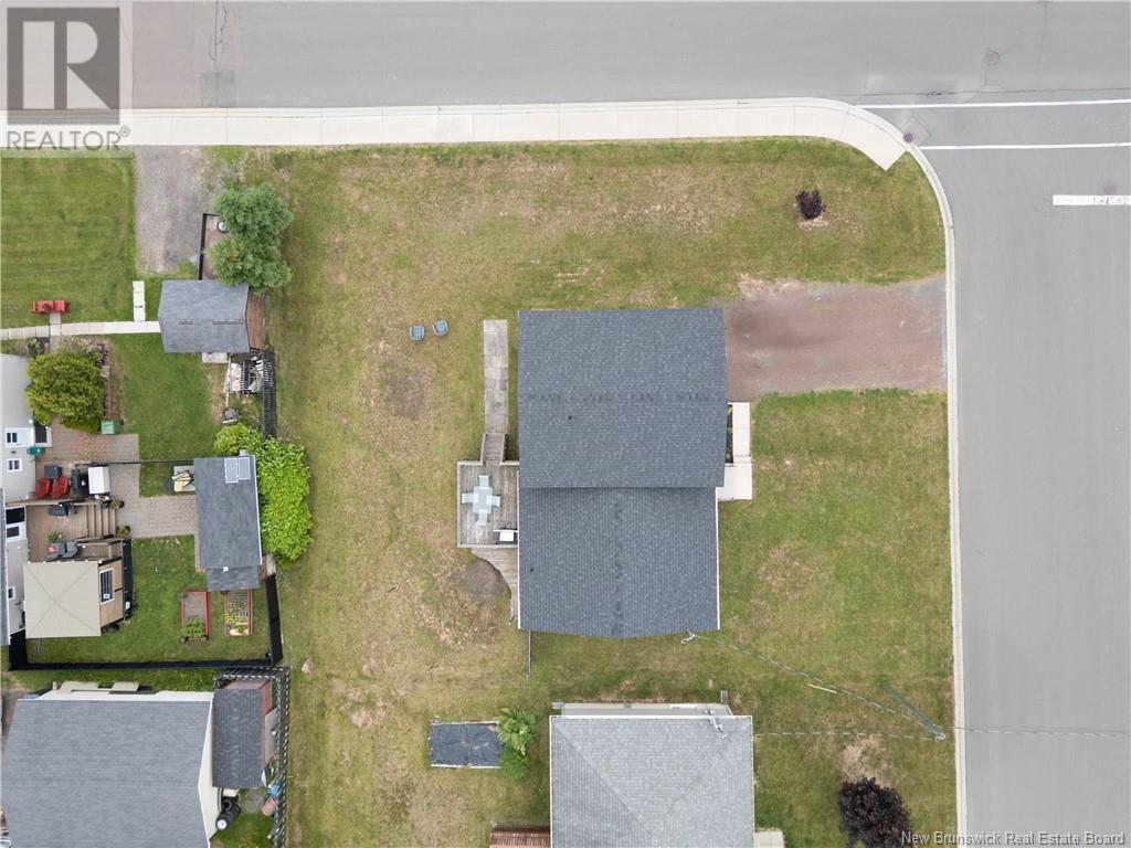 Property at 4 Holly Road image 3