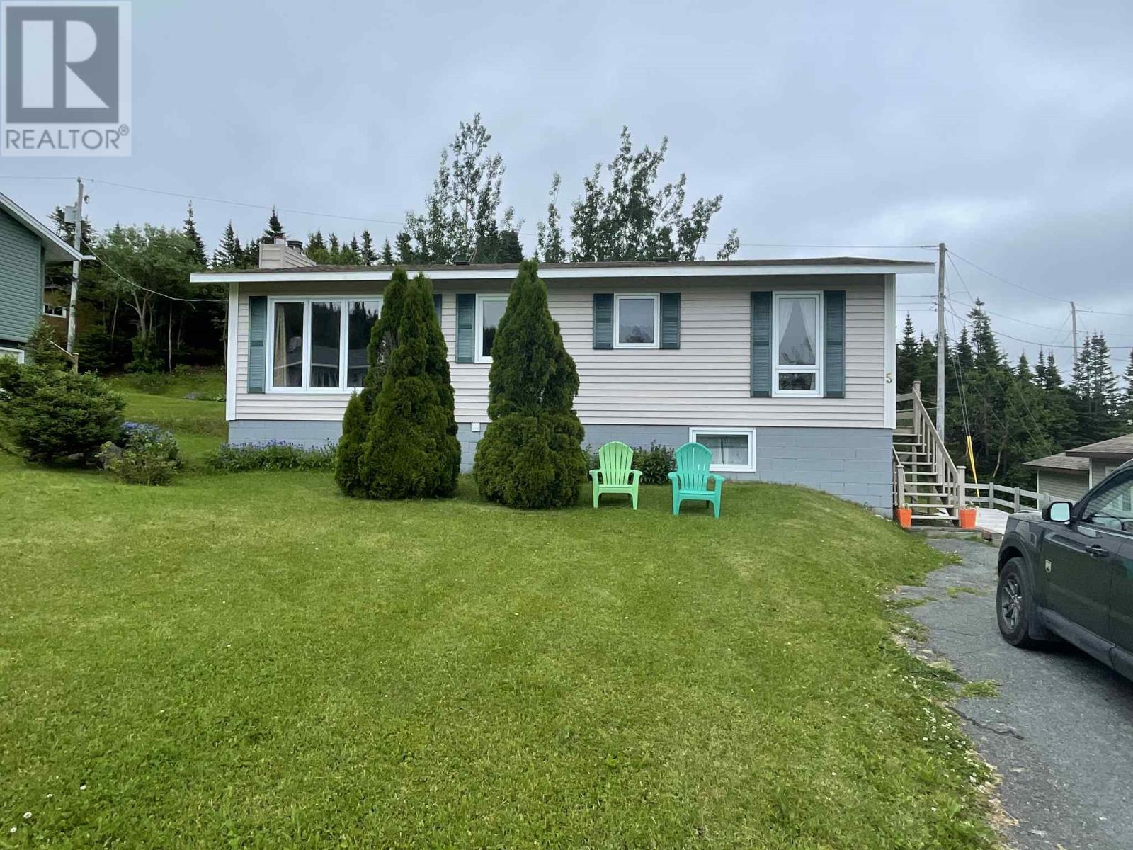 5 Brunswick Road, St Anthony, Newfoundland & Labrador