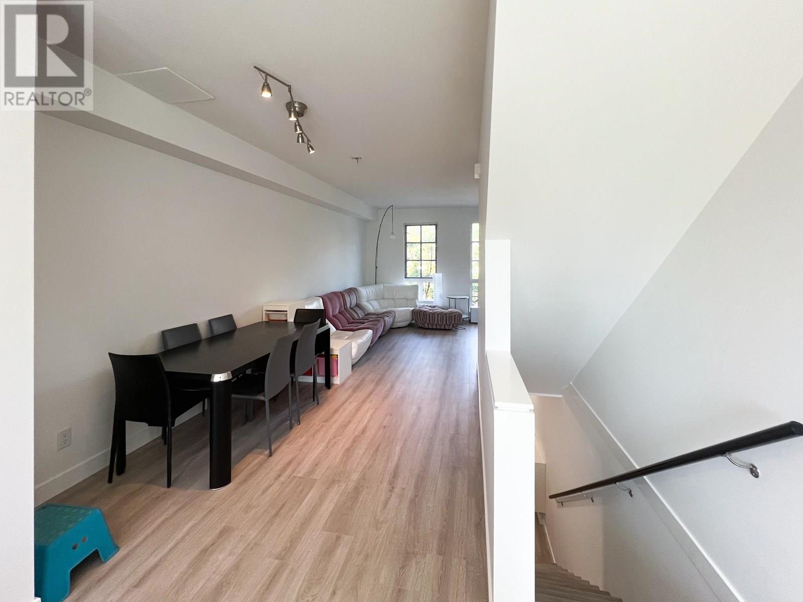 105 548 Foster Avenue, Coquitlam, British Columbia  V3J 0E2 - Photo 14 - R3027638