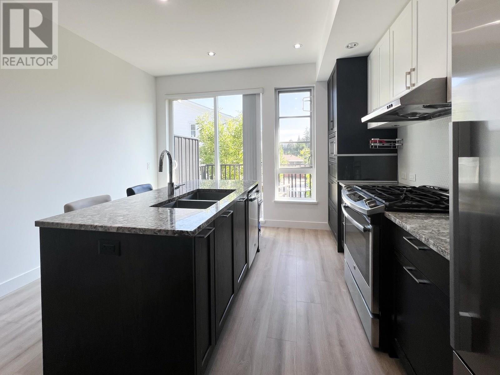 105 548 Foster Avenue, Coquitlam, British Columbia  V3J 0E2 - Photo 25 - R3027638