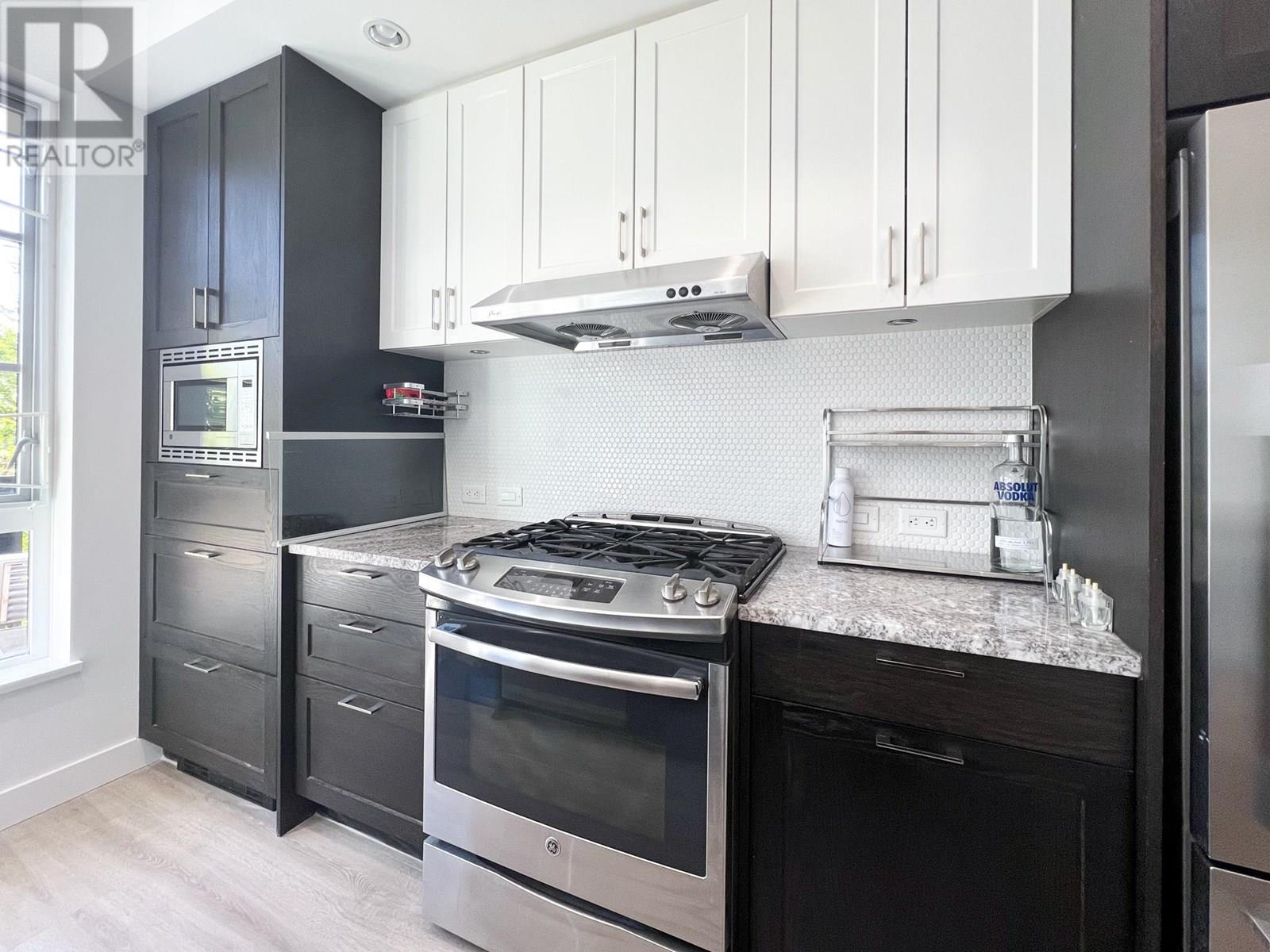 105 548 Foster Avenue, Coquitlam, British Columbia  V3J 0E2 - Photo 26 - R3027638