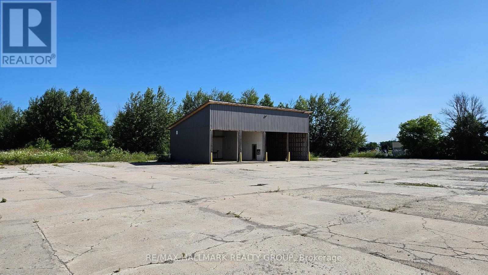 482 Russett Drive, Mcnab/braeside, Ontario  K7S 3G8 - Photo 6 - X12298068