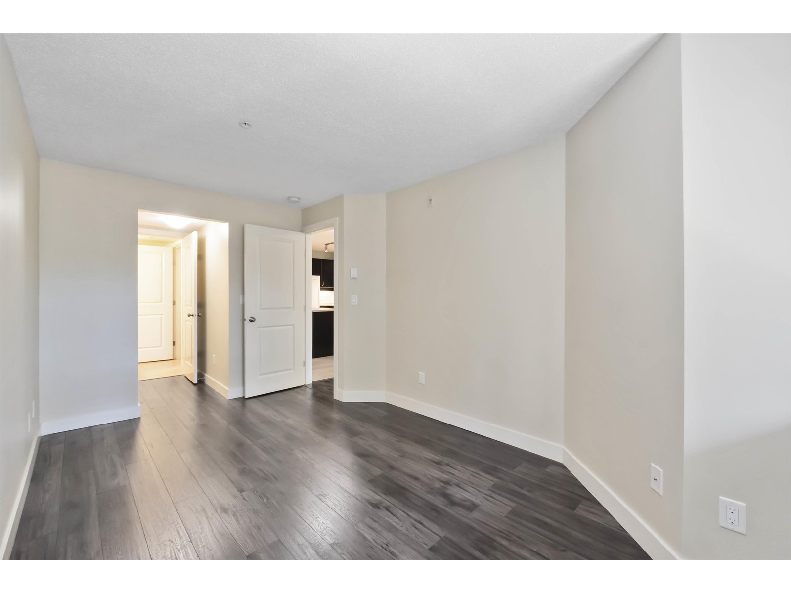 338 10838 City Parkway, Surrey, British Columbia  V3T 5X9 - Photo 26 - R3028966