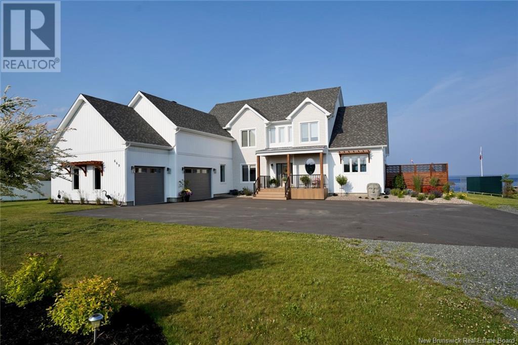 669 Principale Street, Petit-Rocher, New Brunswick  E8J 3A1 - Photo 1 - NB123280