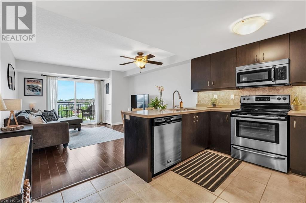 Property at 60 LYNNMORE Street Unit# 414 image 2