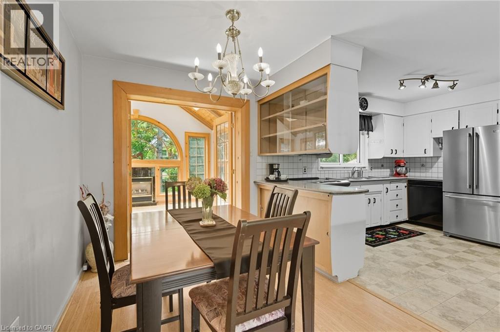 16 Glendale Drive, Welland, Ontario  L3C 4Y6 - Photo 6 - 40746479