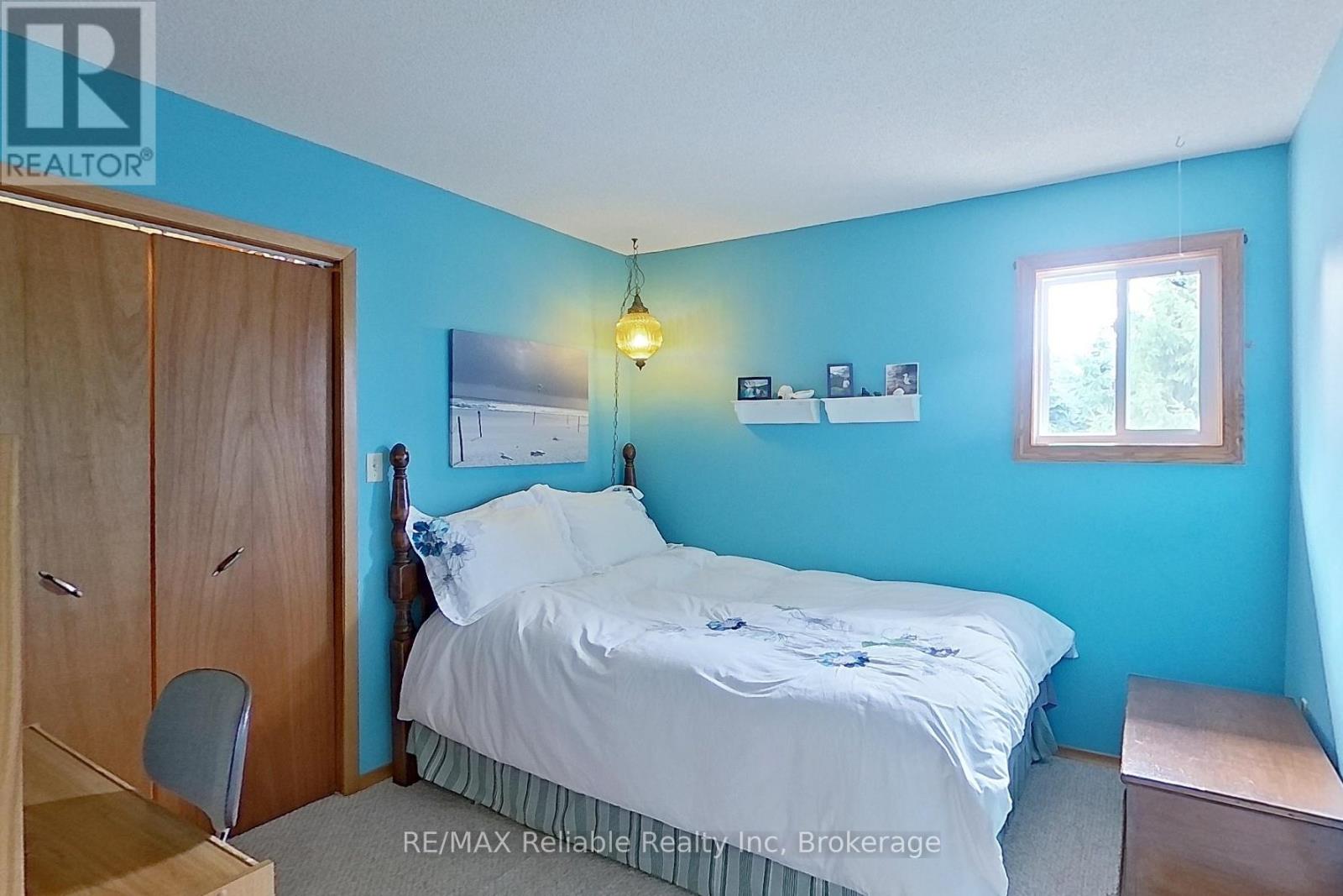 25 Jordan Drive, North Huron, Ontario  N0G 1E0 - Photo 17 - X12298050