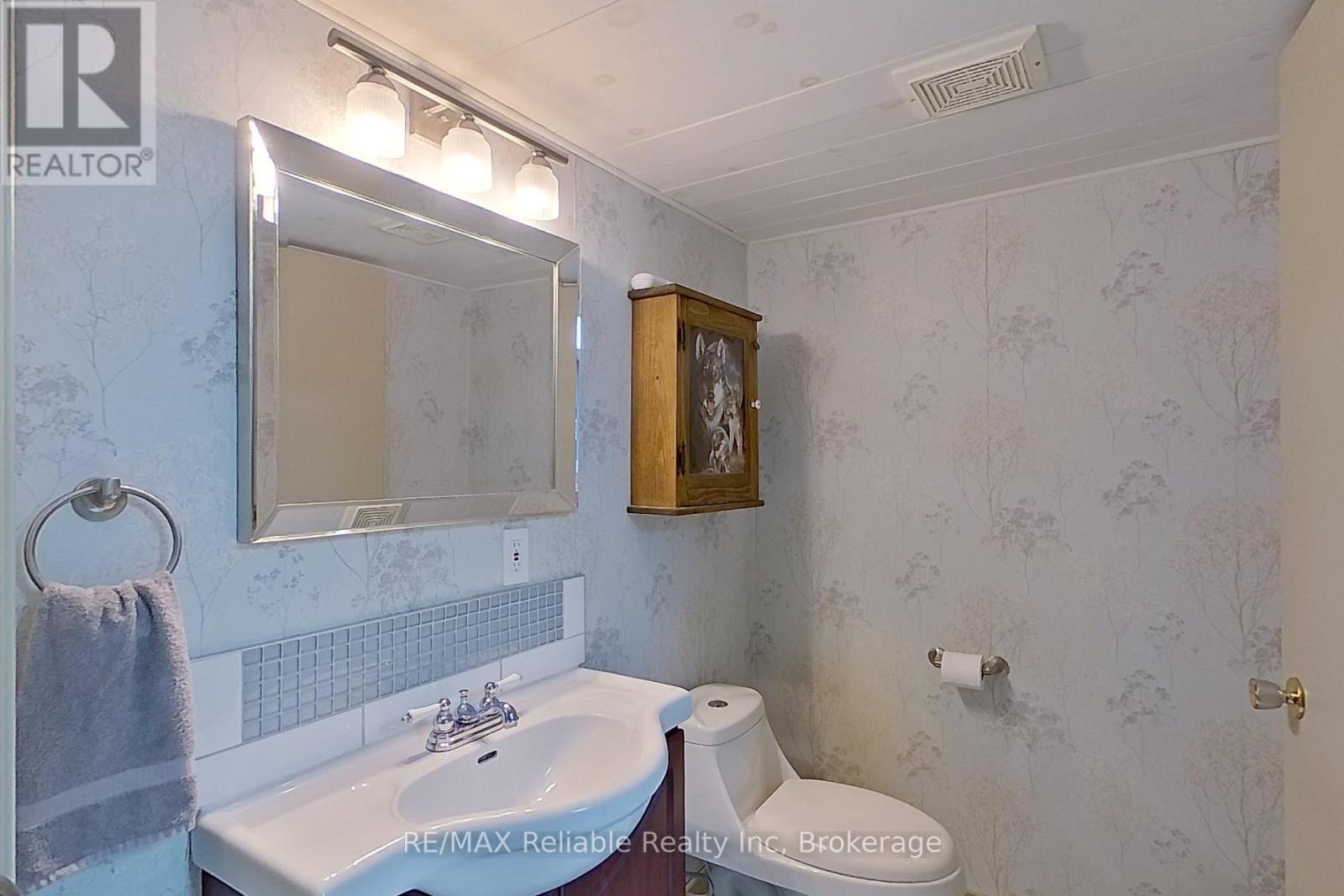 25 Jordan Drive, North Huron, Ontario  N0G 1E0 - Photo 26 - X12298050