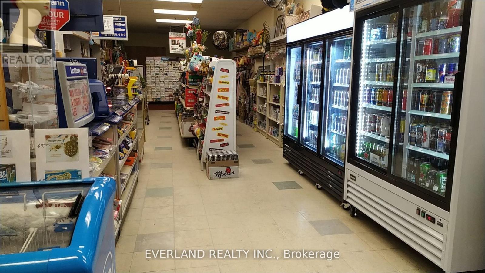11 - 1151 Dundas Street W, Mississauga, Ontario  L5C 1C6 - Photo 10 - W12297870