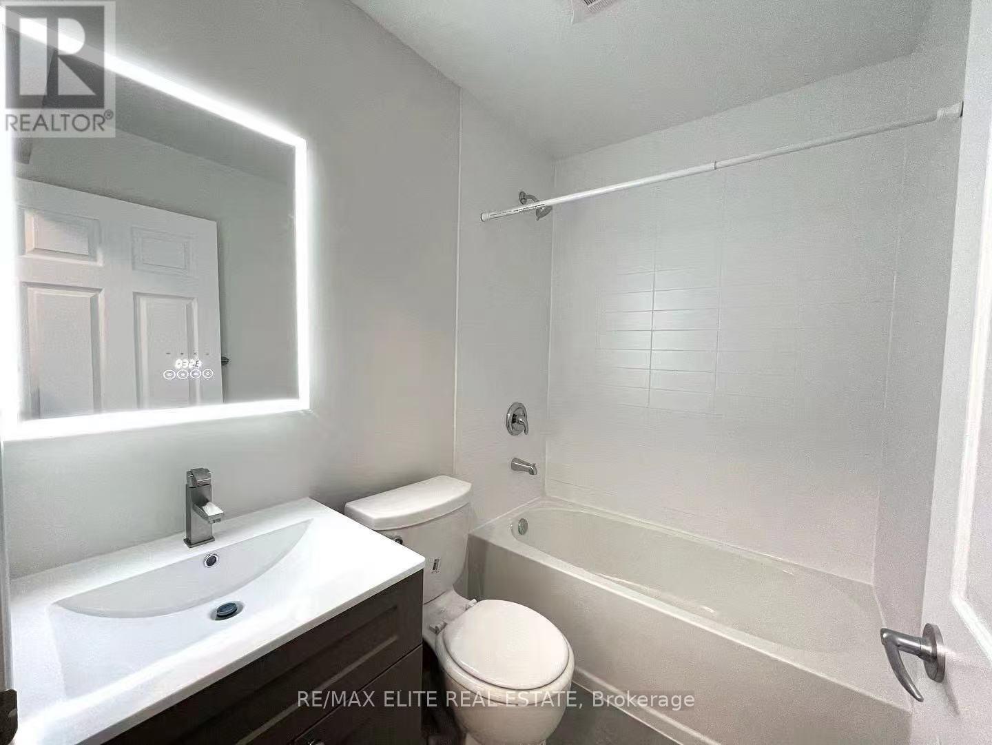 2308 - 3504 Hurontario Street, Mississauga, Ontario  L5B 0B9 - Photo 9 - W12297908