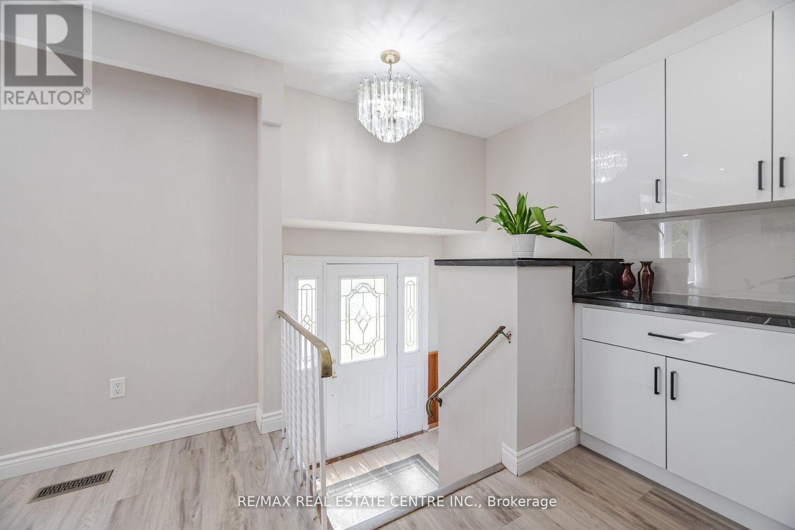 Property at 2203 COUNCIL RING ROAD image 3