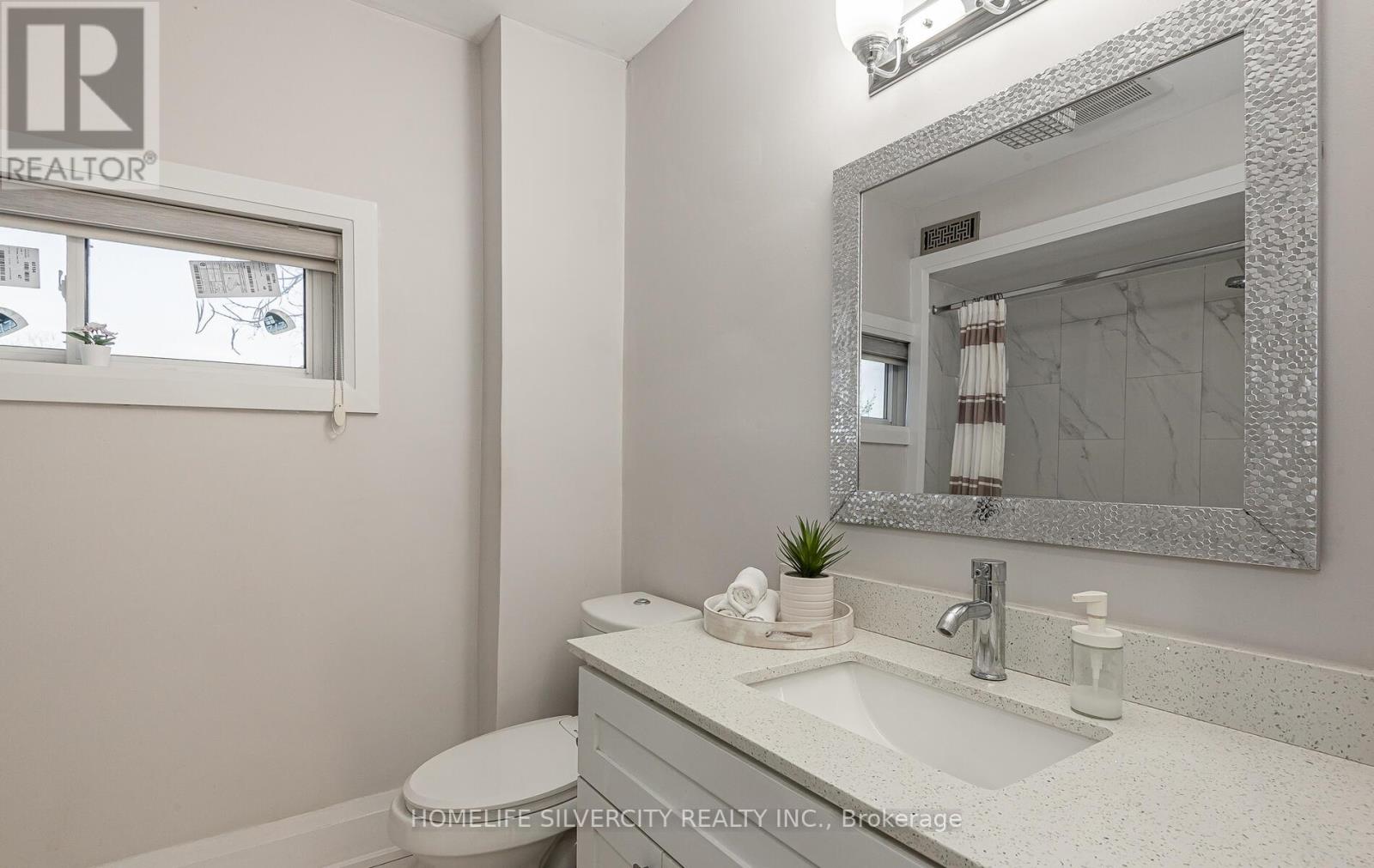 32 Sledman Street, Mississauga, Ontario  L4T 1K5 - Photo 21 - W12297958