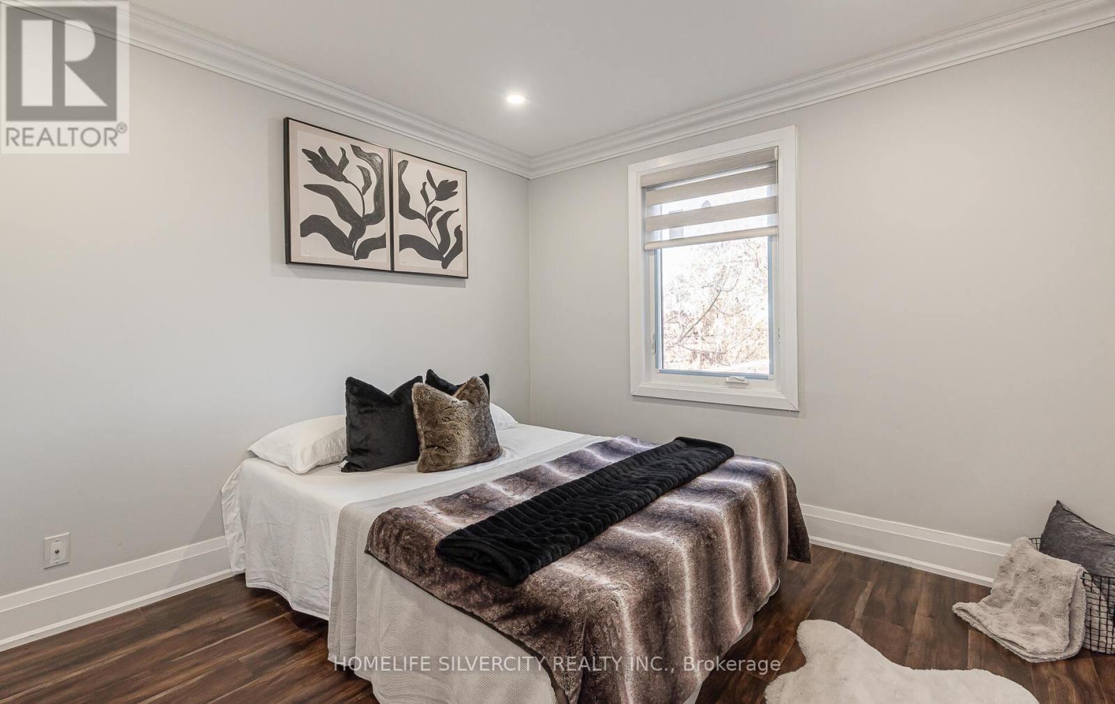 32 Sledman Street, Mississauga, Ontario  L4T 1K5 - Photo 23 - W12297958