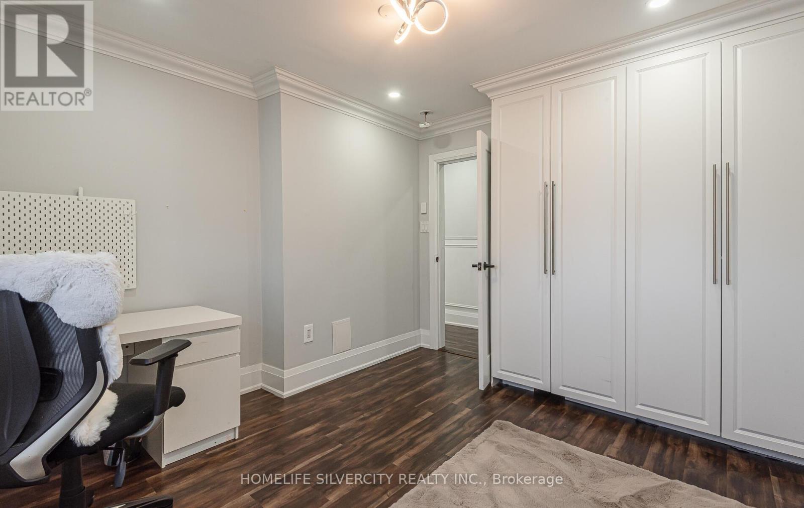 32 Sledman Street, Mississauga, Ontario  L4T 1K5 - Photo 26 - W12297958