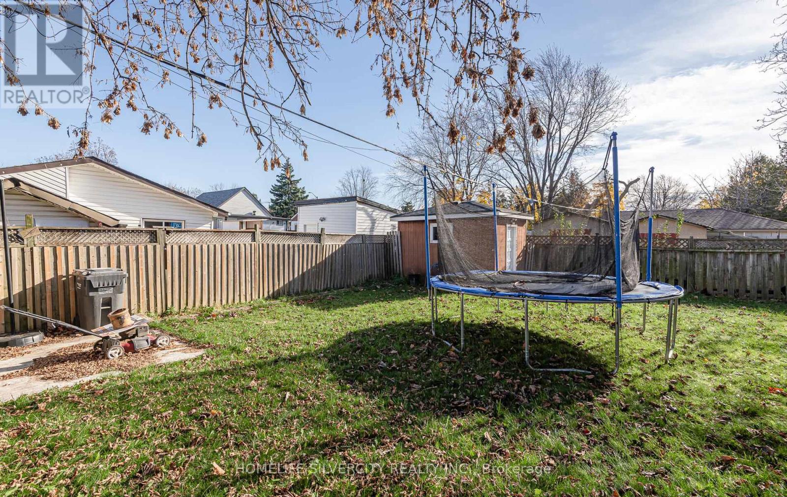 32 Sledman Street, Mississauga, Ontario  L4T 1K5 - Photo 40 - W12297958