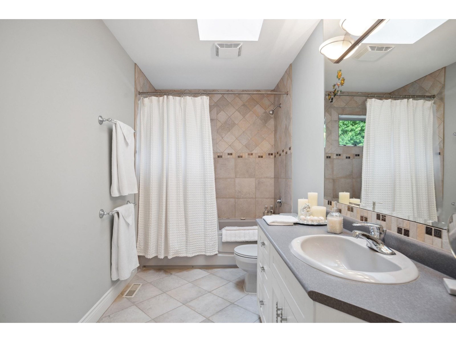 15048 73b Avenue, Surrey, British Columbia  V3S 7H5 - Photo 34 - R3026020