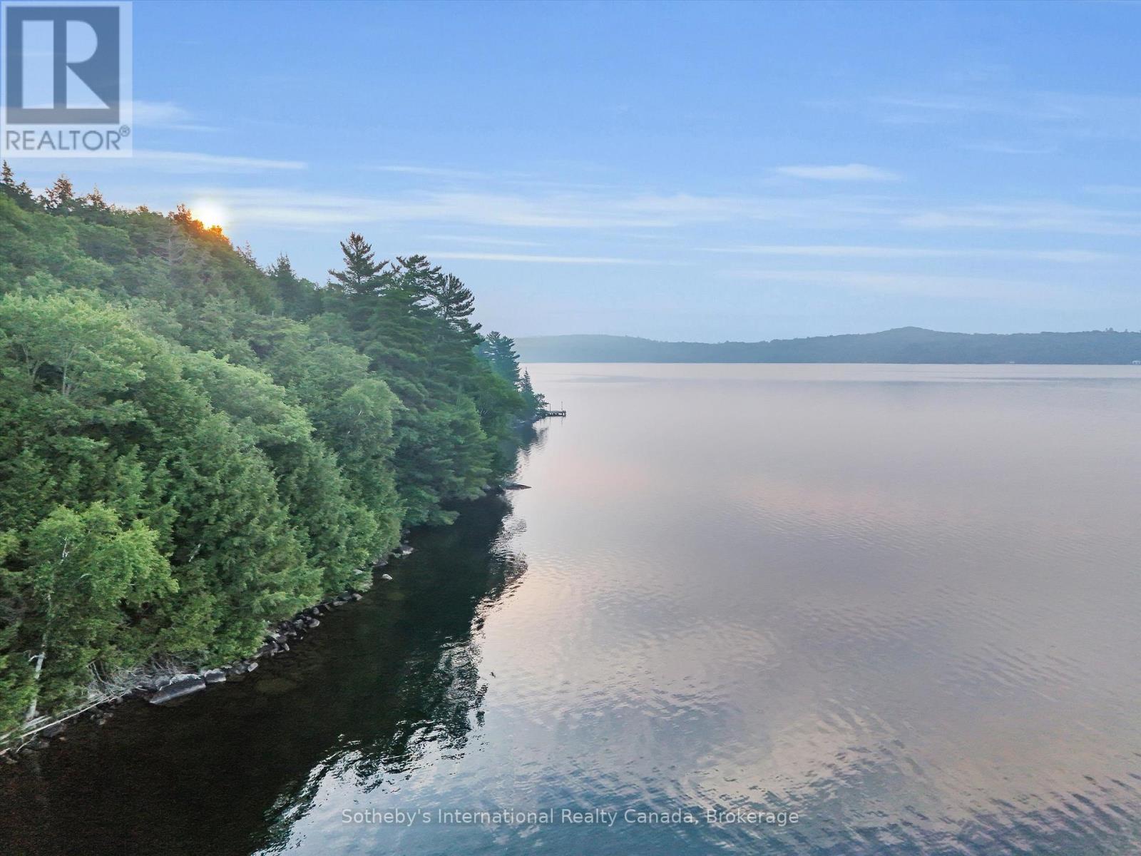 1080 Vanclieaf Drive, Lake Of Bays, Ontario  P0B 1A0 - Photo 17 - X12296293