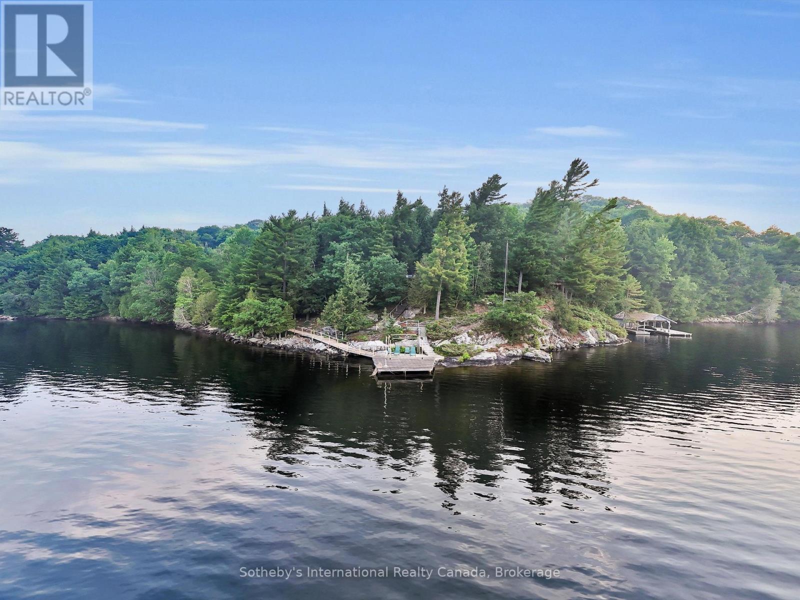 1080 Vanclieaf Drive, Lake Of Bays, Ontario  P0B 1A0 - Photo 2 - X12296293