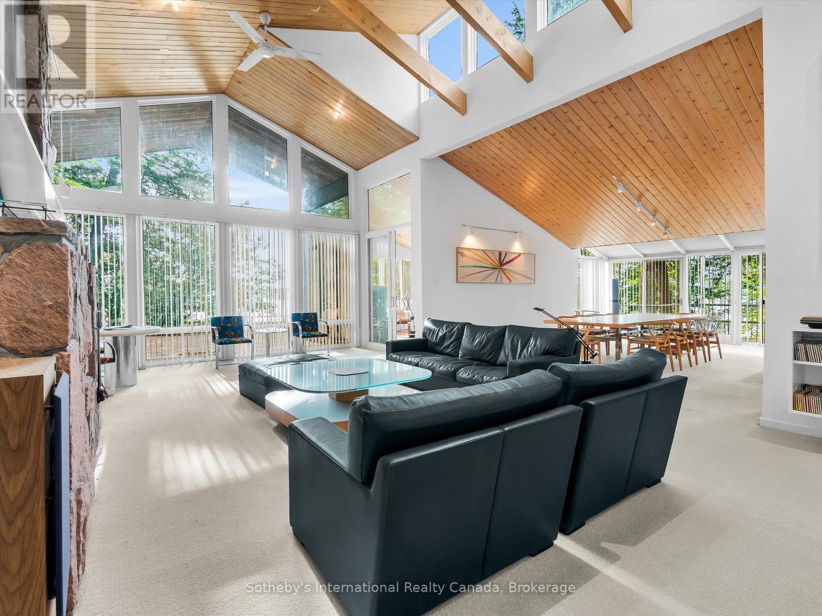 1080 Vanclieaf Drive, Lake Of Bays, Ontario  P0B 1A0 - Photo 24 - X12296293