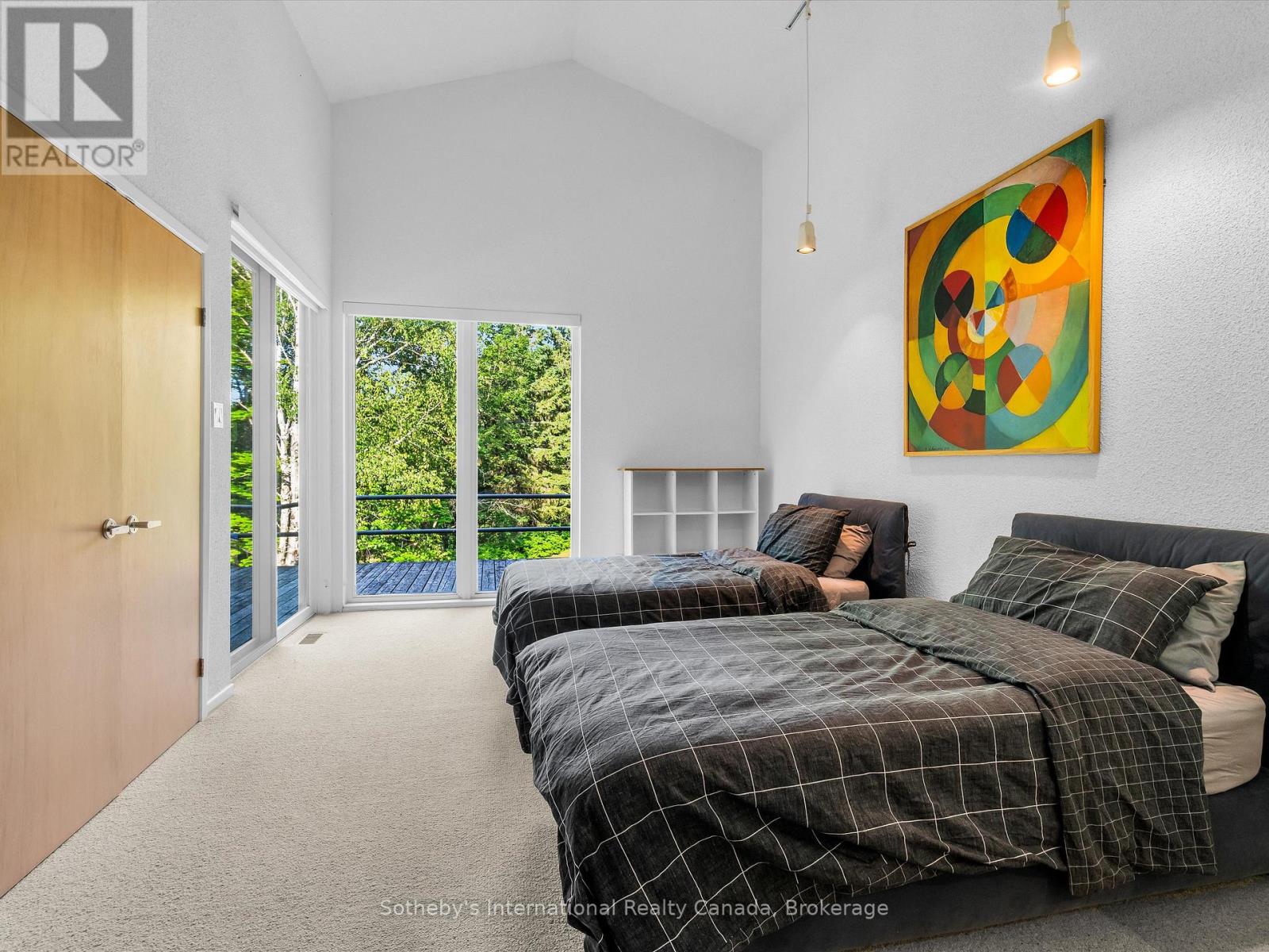 1080 Vanclieaf Drive, Lake Of Bays, Ontario  P0B 1A0 - Photo 35 - X12296293