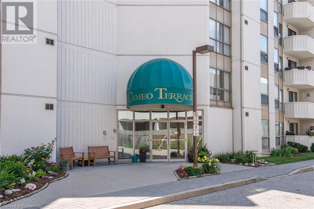 Property at 3267 KING Street E Unit# 604 image 2