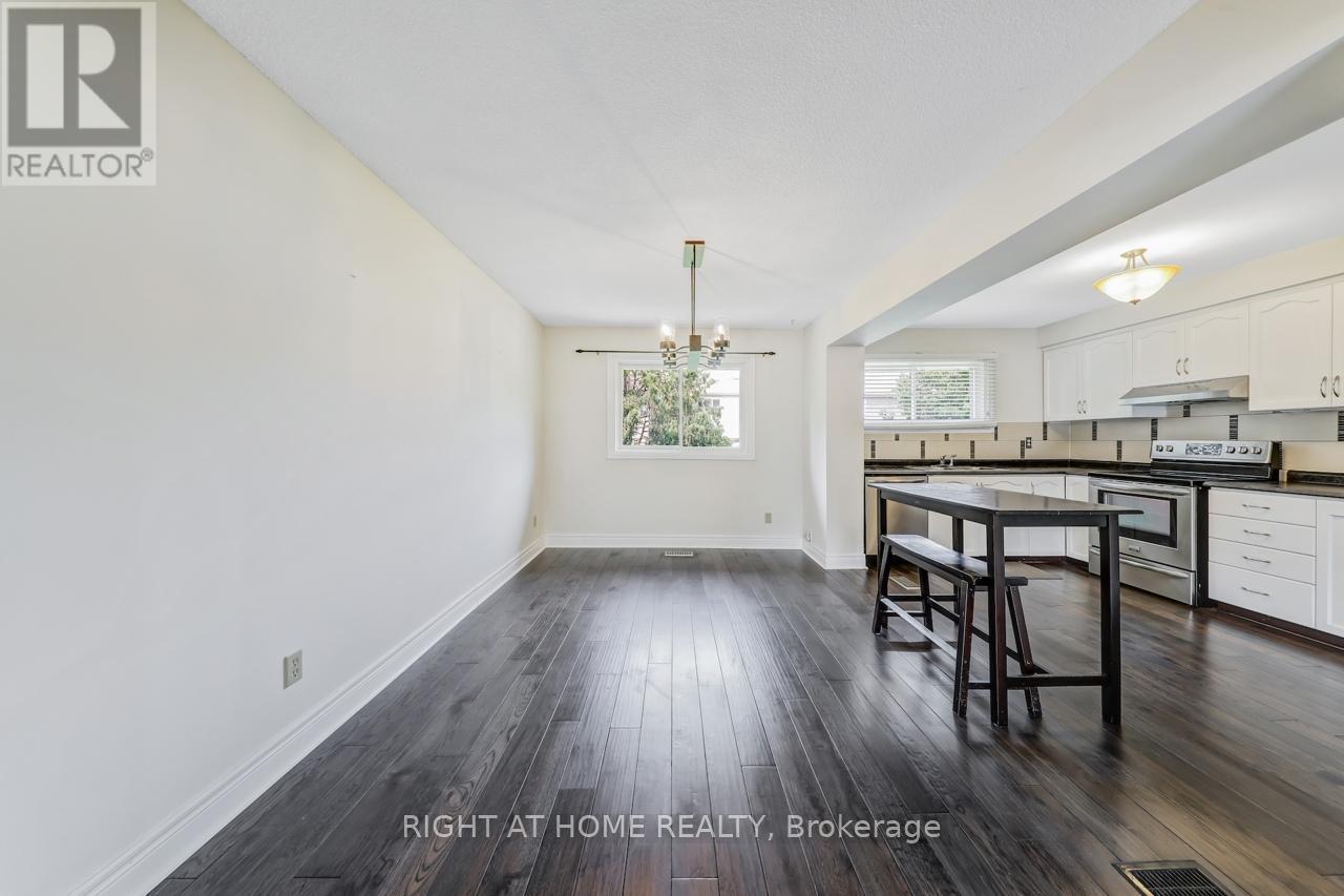 Property at 9 - 9 ASHTON CRESCENT image 4