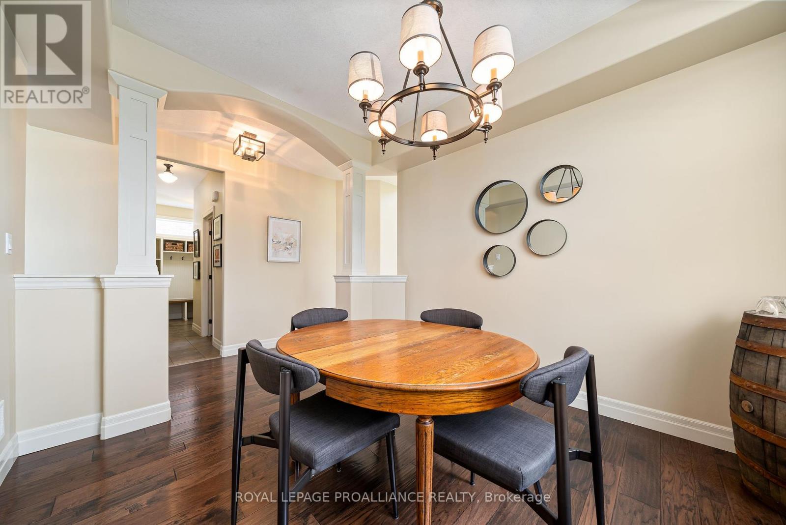 19 Scenic Drive, Belleville, Ontario  K8N 0C2 - Photo 7 - X12298144