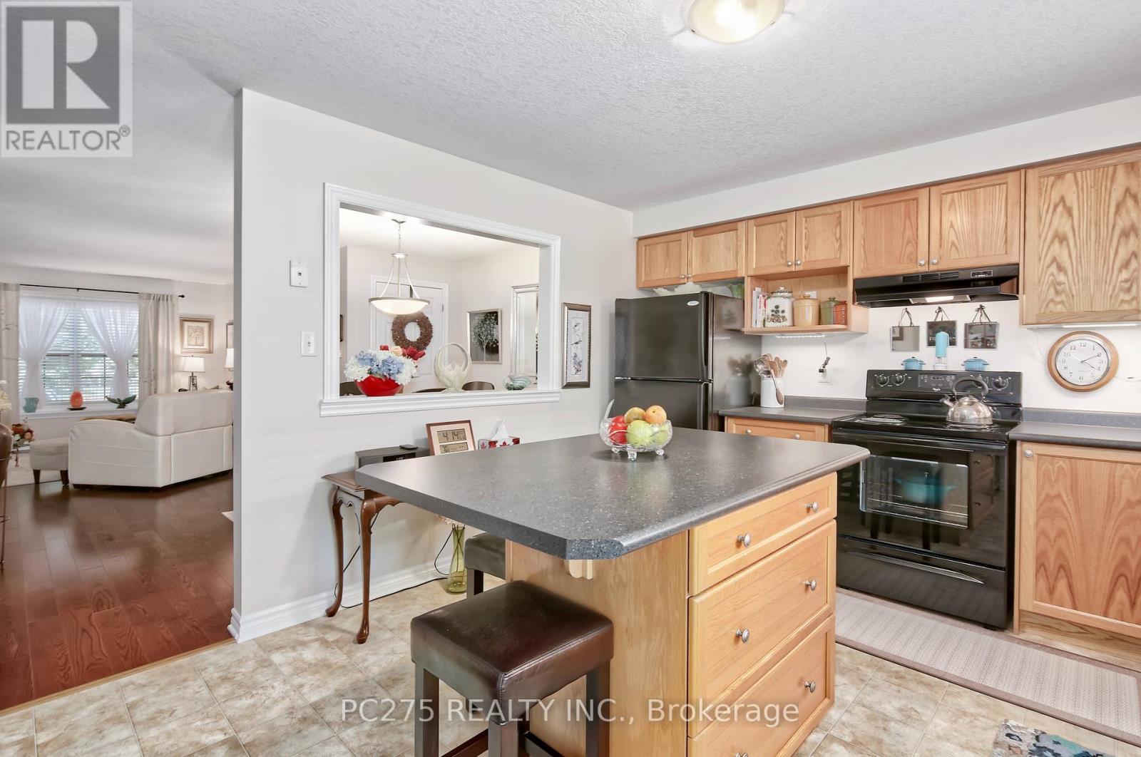 236 - 3320 Meadowgate Boulevard, London South, Ontario  N6M 0A7 - Photo 13 - X12298196
