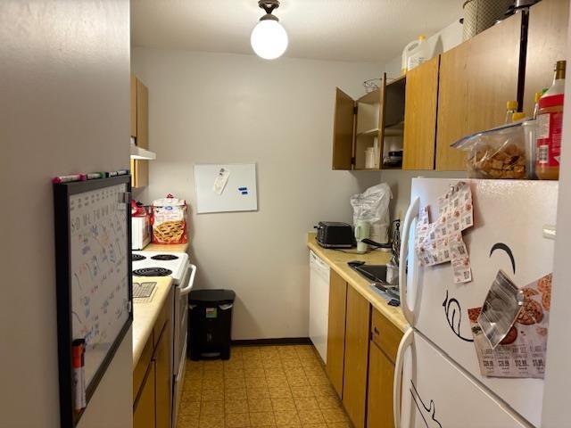 305 45744 Spadina Avenue, Chilliwack Downtown, Chilliwack, British Columbia  V2P 1T6 - Photo 2 - R3028995