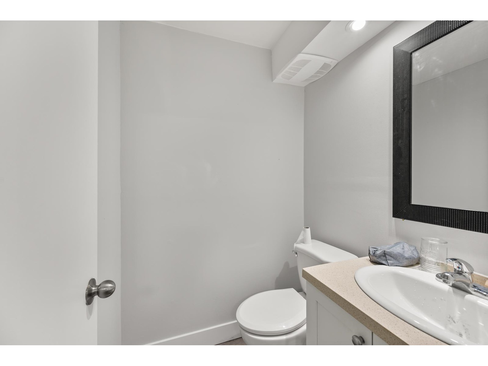 14405 114a Avenue, Surrey, British Columbia  V3R 2N8 - Photo 8 - R3026507