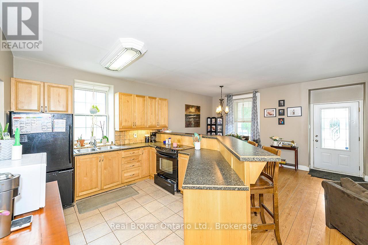 Property at 22 MAPLE RIDGE ROAD image 5