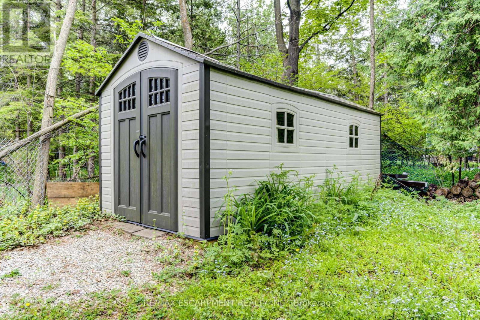 109 Hope Street, Blue Mountains, Ontario  L9Y 0L1 - Photo 39 - X12298042