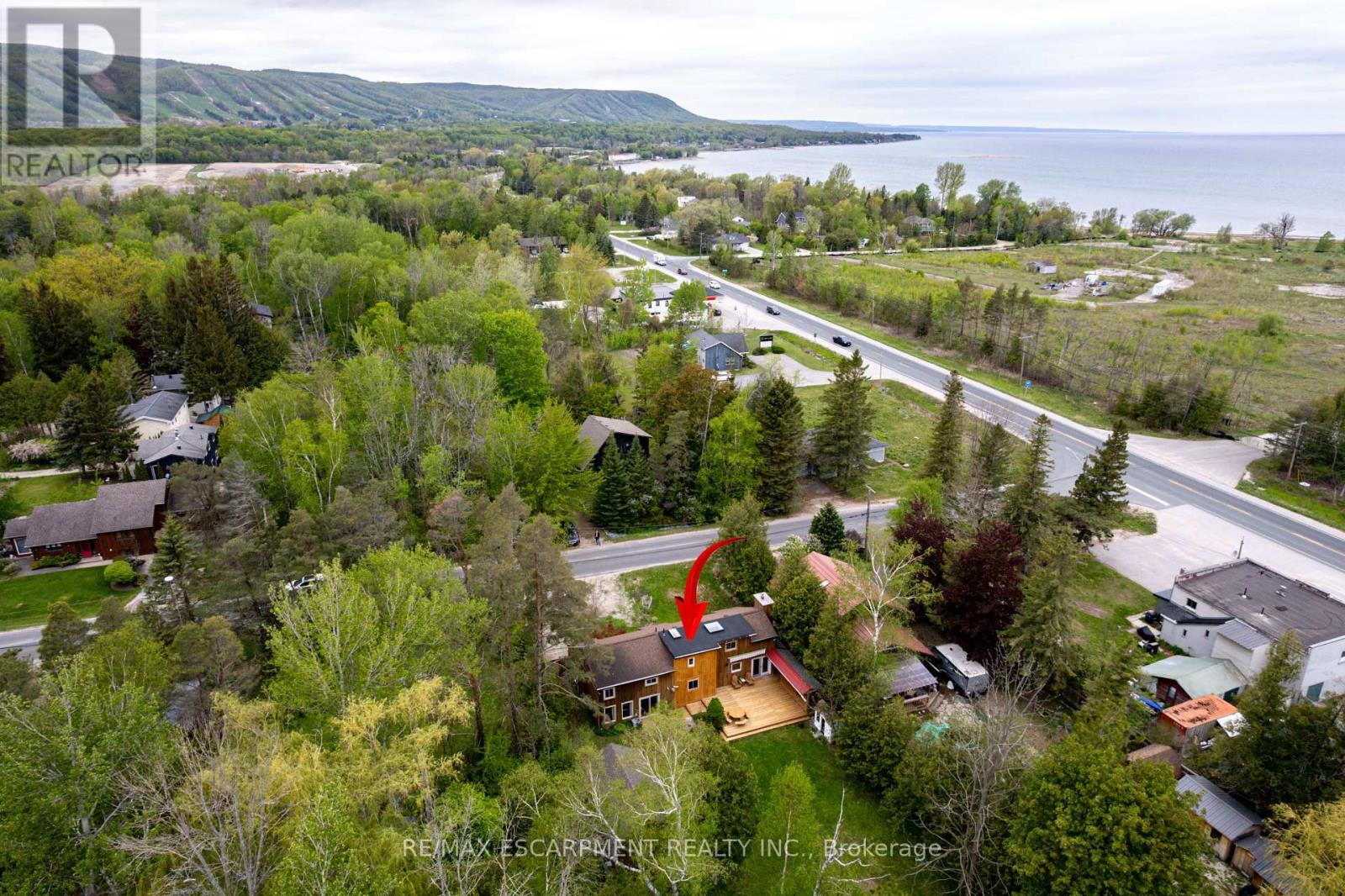 109 Hope Street, Blue Mountains, Ontario  L9Y 0L1 - Photo 46 - X12298042